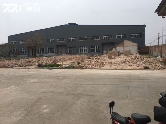 带办公及员工宿舍的钢结构厂房整体出租